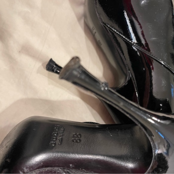 GUCCI Patent Leather VERNICE DIAMOND Silver Buckle Black ANKLE BOOTS! - Picture 6 of 14